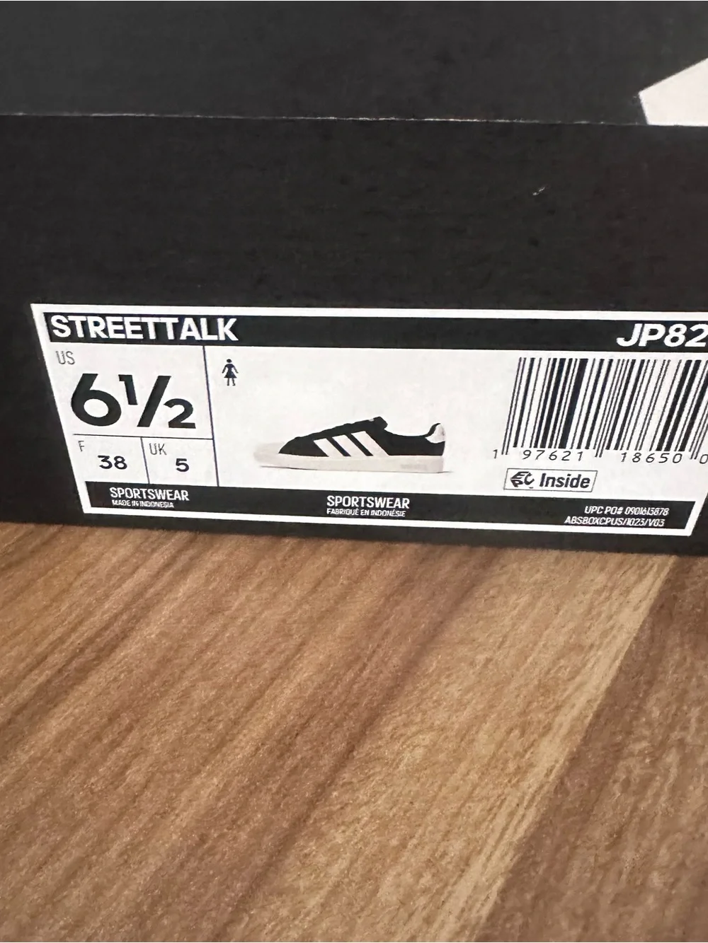 Adidas NWT Streetalk black & white shoes women’s 6.5